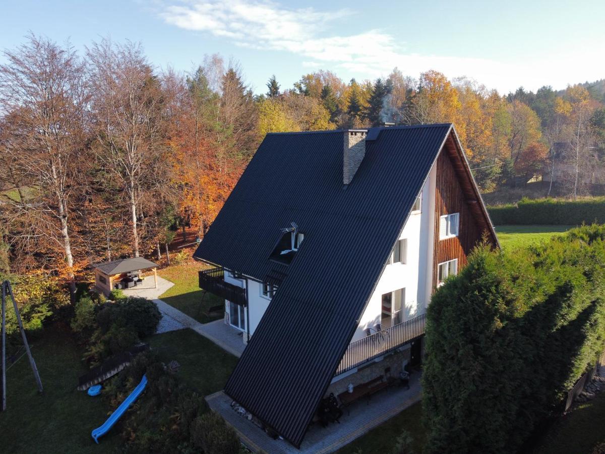 Villa Vincentow Myślenice Exteriör bild